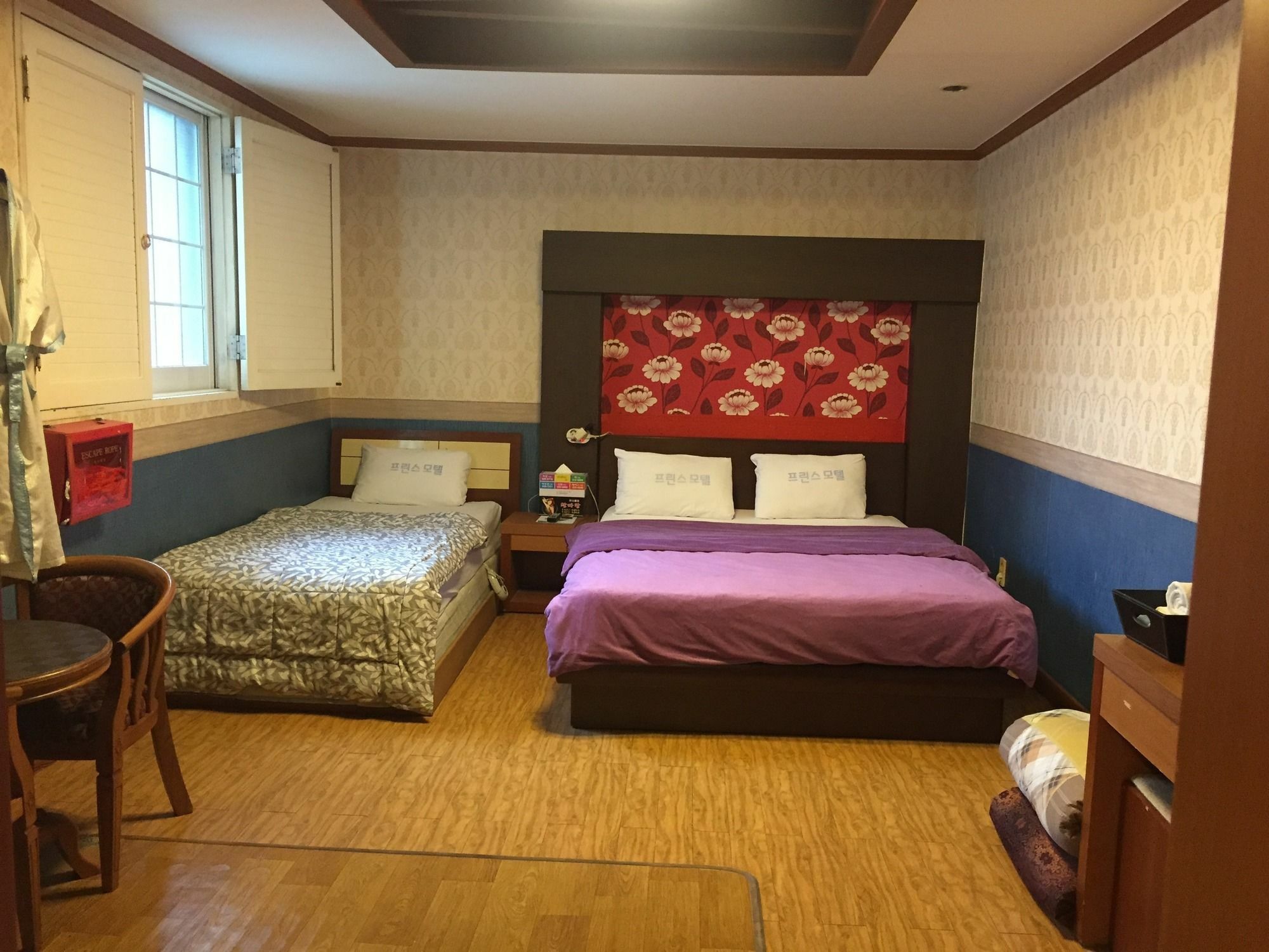 Prince Hotel Gwangju Metropolitan City Exterior photo
